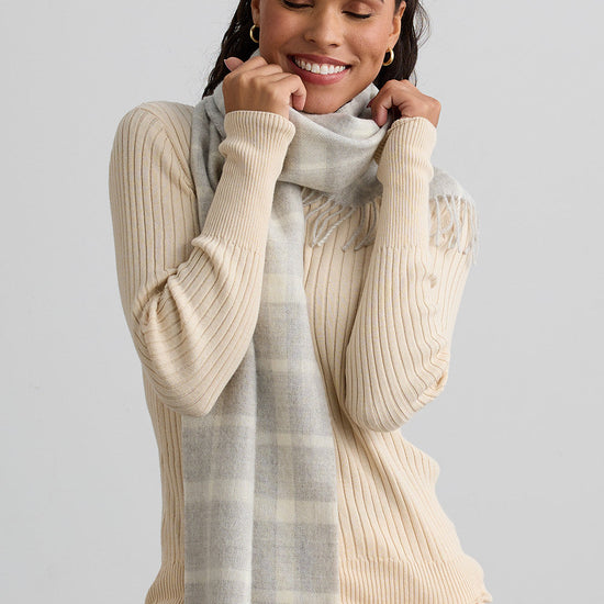Baby Alpaca Scarf - Undyed Grey Plaid