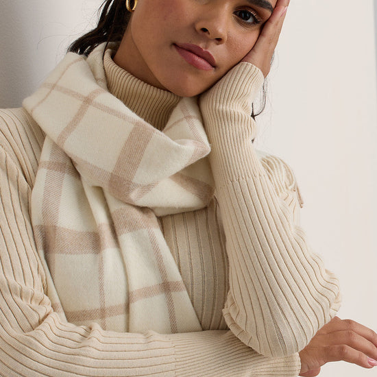 Baby Alpaca Scarf - Undyed Ivory Plaid