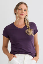 Women's Organic Cotton V-Neck T-shirt - Eggplant