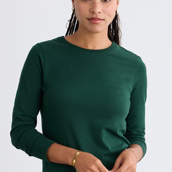 Women's Organic Long Sleeve Crew Neck T-shirt - Dark Pine