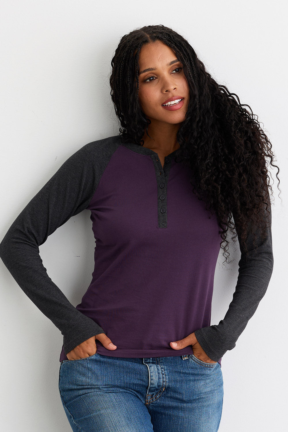 Women's Organic Cotton Long Sleeve Raglan Henley - Charcoal Eggplant