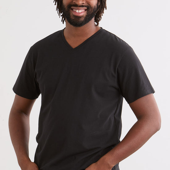 Men's Organic Cotton V-Neck T-Shirt - Black