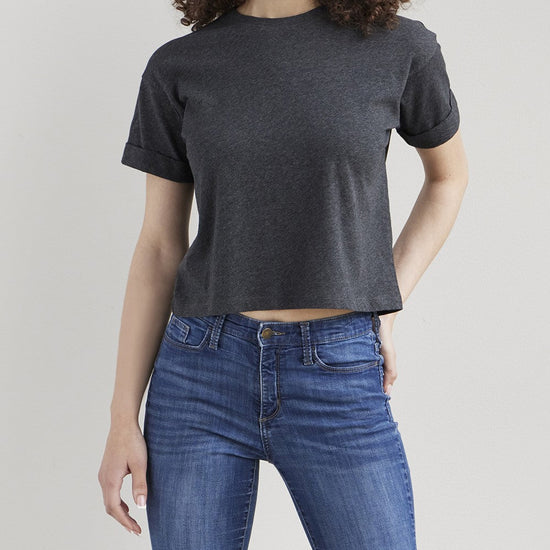 Women's Organic 100% Cotton Relaxed Crop T-shirt - Dark Charcoal Heather