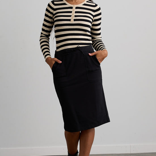 Women's Organic Cotton Stripe Henley Sweater - Black Undyed