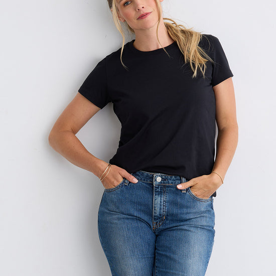 Women's Ultra 100% Organic Cotton Relaxed Crew Neck T-shirt - Black
