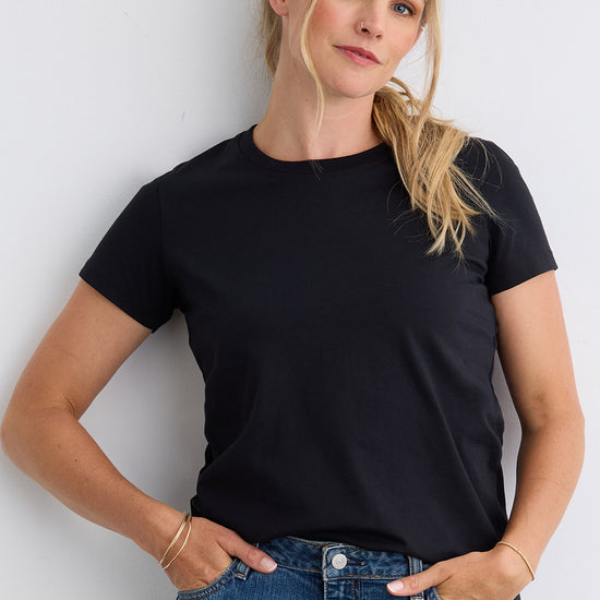Women's Ultra 100% Organic Cotton Relaxed Crew Neck T-shirt - Black