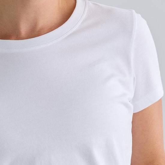 Women's Ultra 100% Organic Cotton Relaxed Crew Neck T-shirt - White