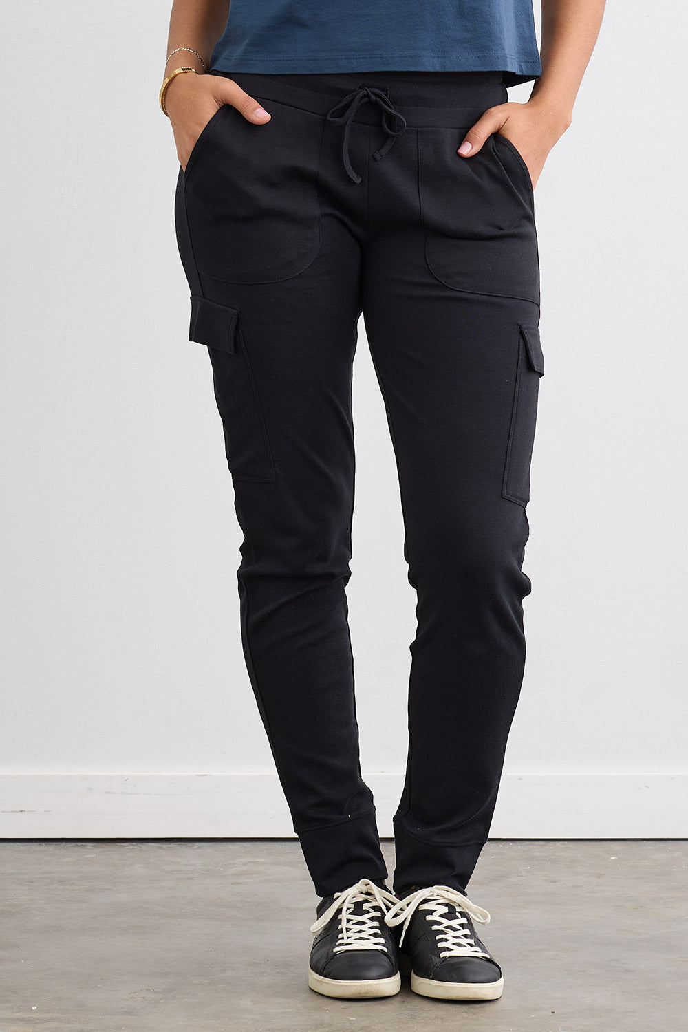 Women's 100% Organic Cotton Lightweight Jogger Cargo Pants - Black