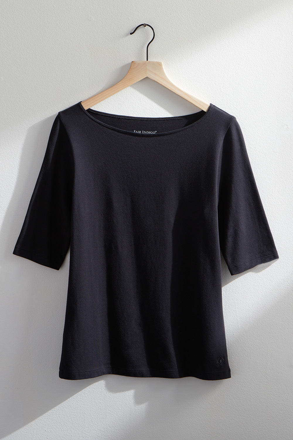 Women's Organic Cotton Elbow Sleeve Boat Neck Top - Black