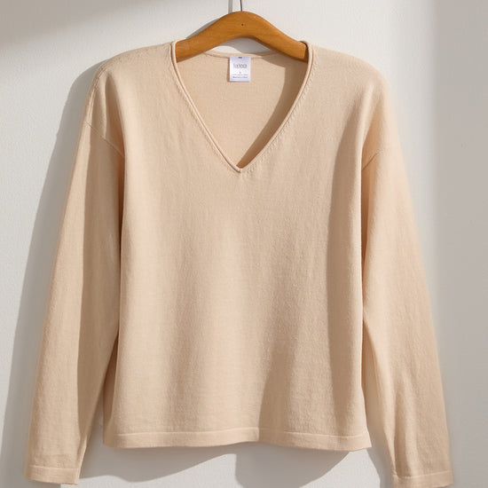 Women's Organic Cotton Relaxed V-Neck Sweater - Undyed