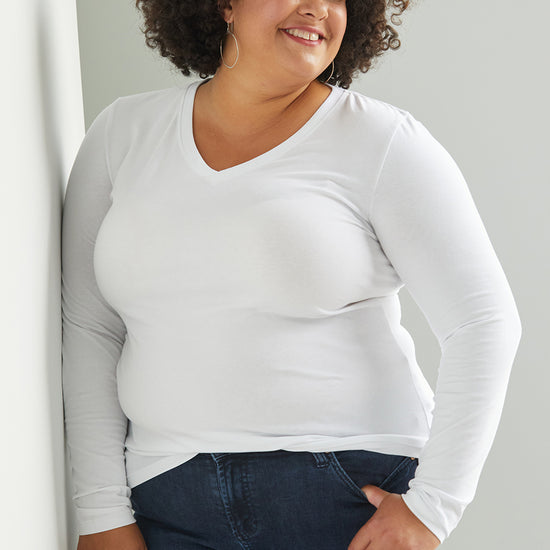 Women's Organic Cotton Long Sleeve V-Neck T-Shirt - White